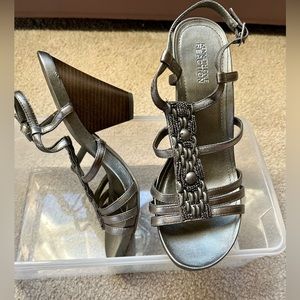 KENNETH COLE sandal SZ 8.5